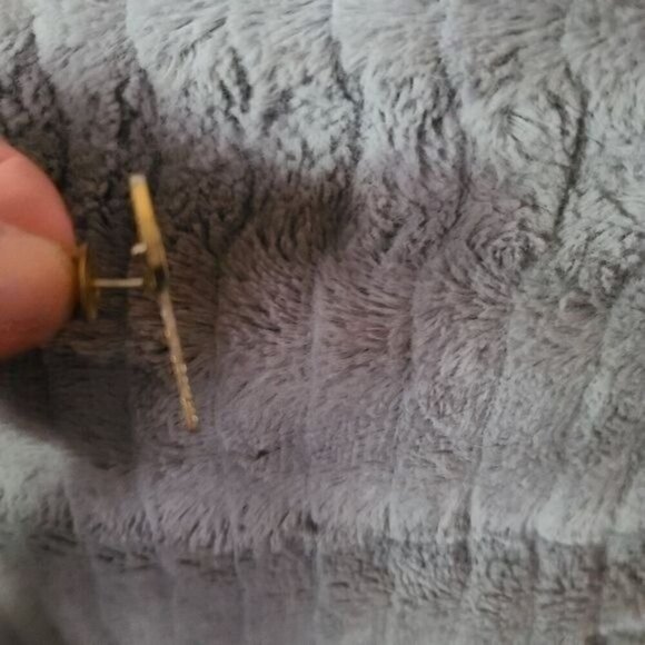 Vintage 80s Gold Tone Tennis Racket Pin Brooch Made in Taiwan - Picture 5 of 10